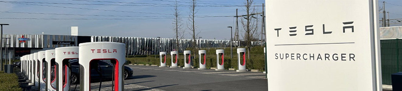 Bornes de recharge electriques TESLA Promenade de Flandre